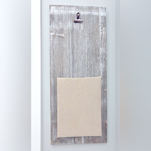Distressed Wood Photo Hanger & Peg Board - Picture 1 of 1